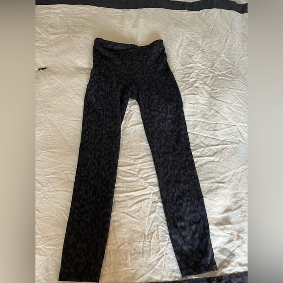 Lululemon 25” leggings - Picture 1 of 5
